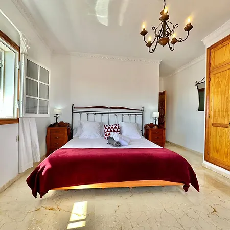 Puntallana Villa